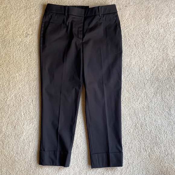 Chico’s Secret Stretch Straight Leg Cuffed Crops - Picture 4 of 8